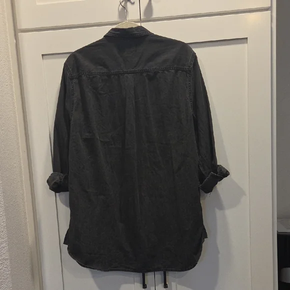 Madewell Charcoal Popover Button-Up Shirt - Picture 6 of 9
